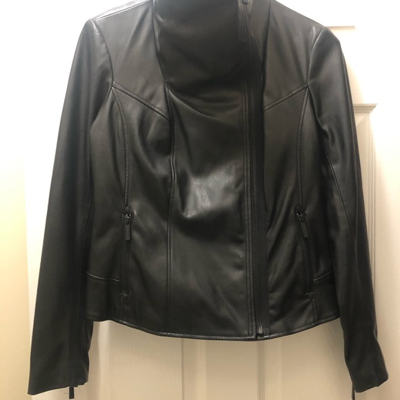 💖 NWOT Michael Kors leather jacket 💖 - Picture 2 of 3